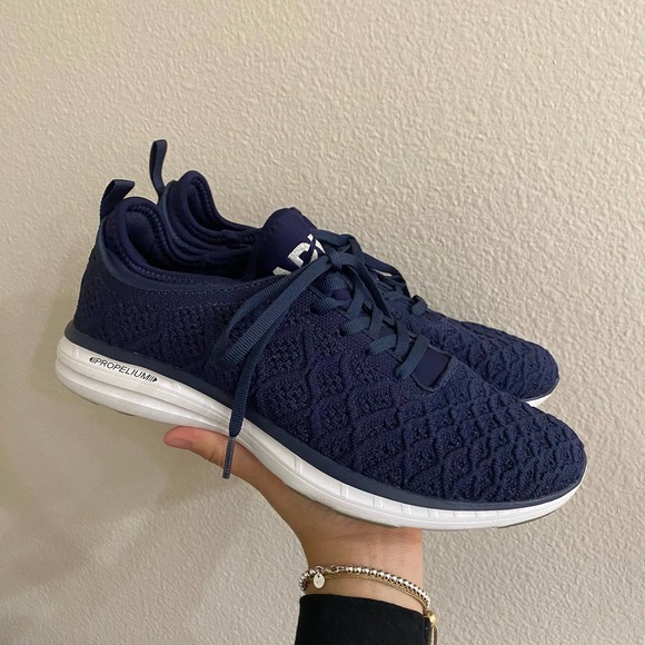 APL Men's TechLoom Phantom Lace up Sneakers in Navy sz 9 - Picture 2 of 8